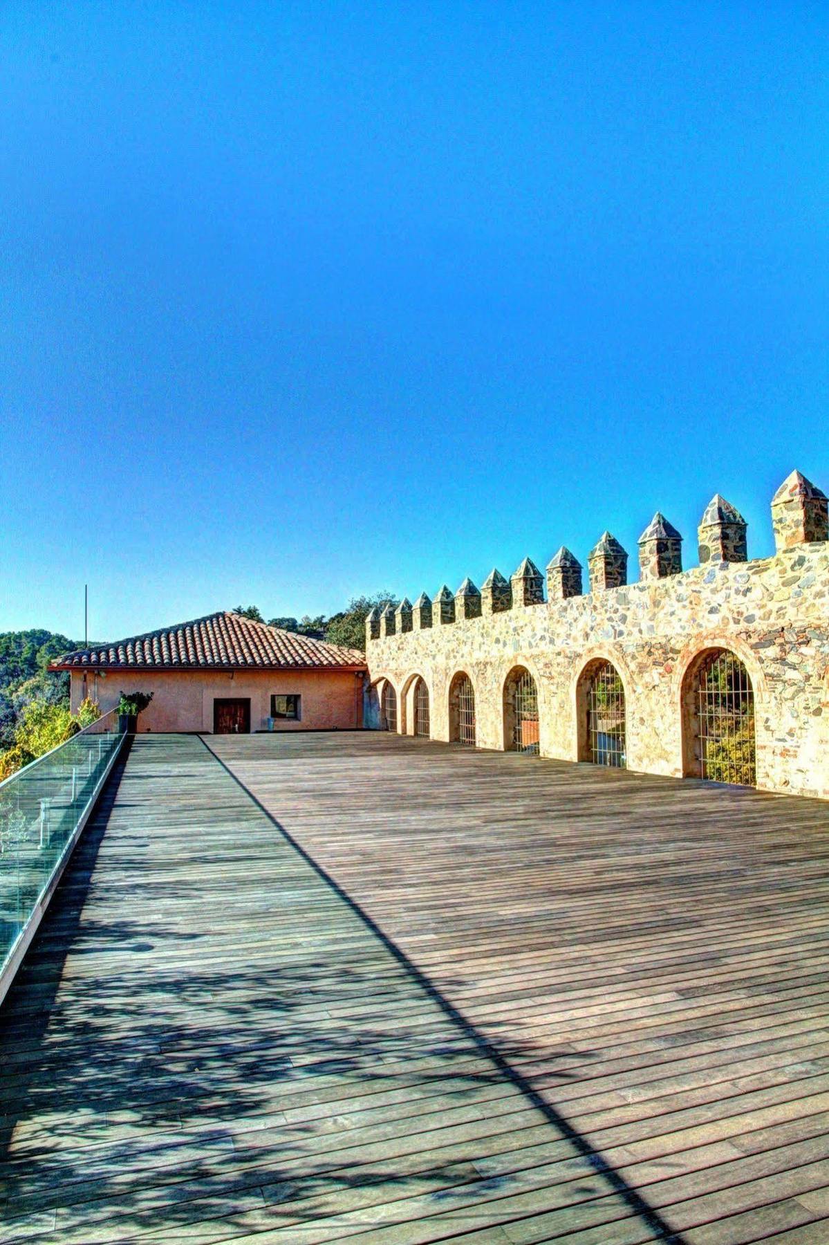 Castell De Riudabella Apartment Vimbodi I Poblet Bagian luar foto